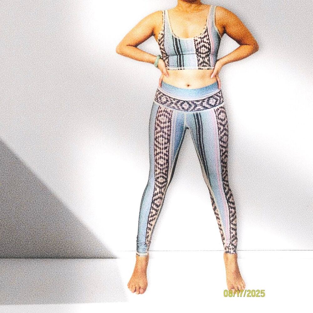 Teeki Border Town Hot Pants + Tank Set – XS